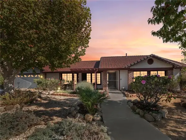 13411 Ivanpah Rd, Apple Valley, CA 92308