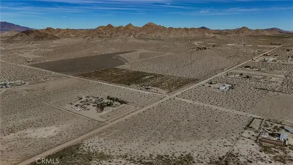 784 Rabbit Springs, Lucerne Valley, CA 92356