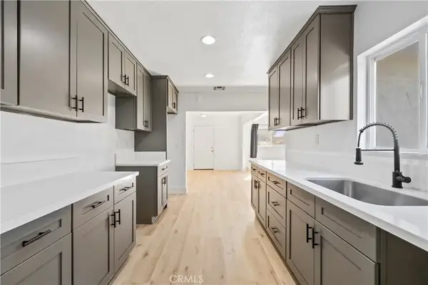 18264 Pine, Fontana, CA 92335