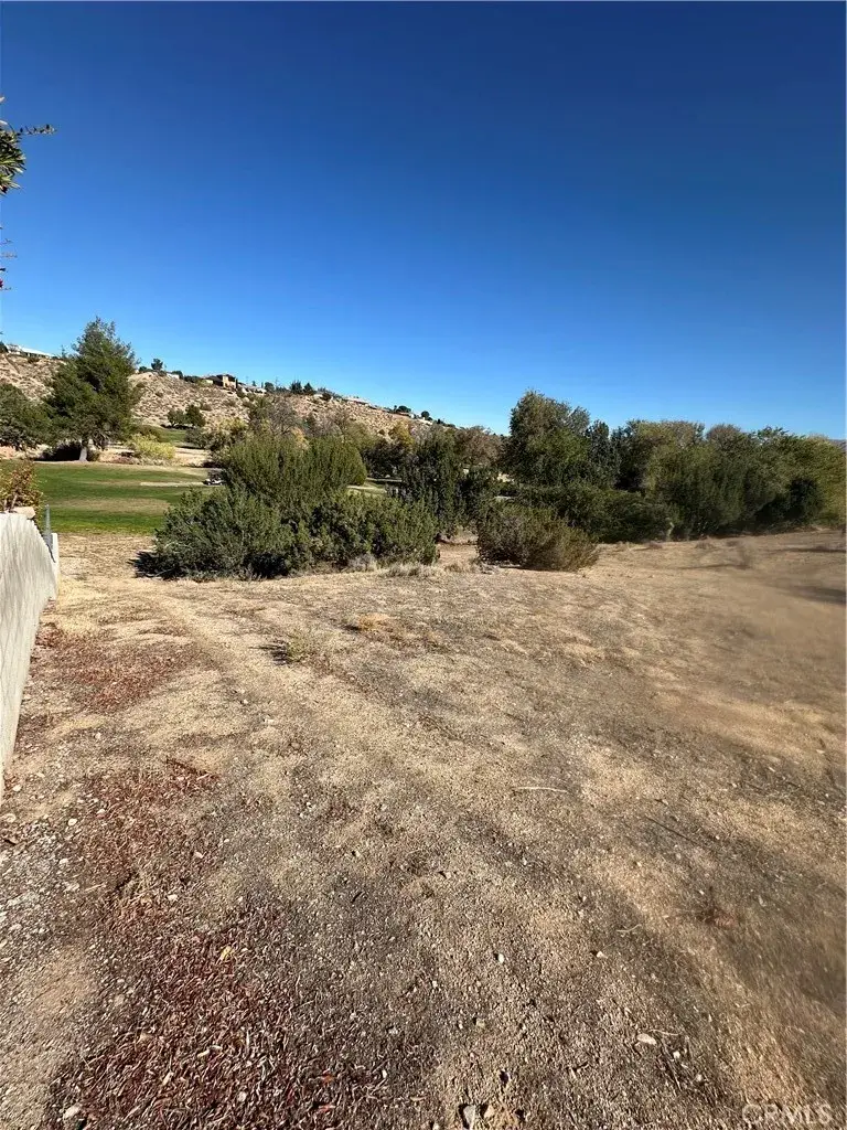 18132 Bangor, Hesperia, CA 92345 - Image #3