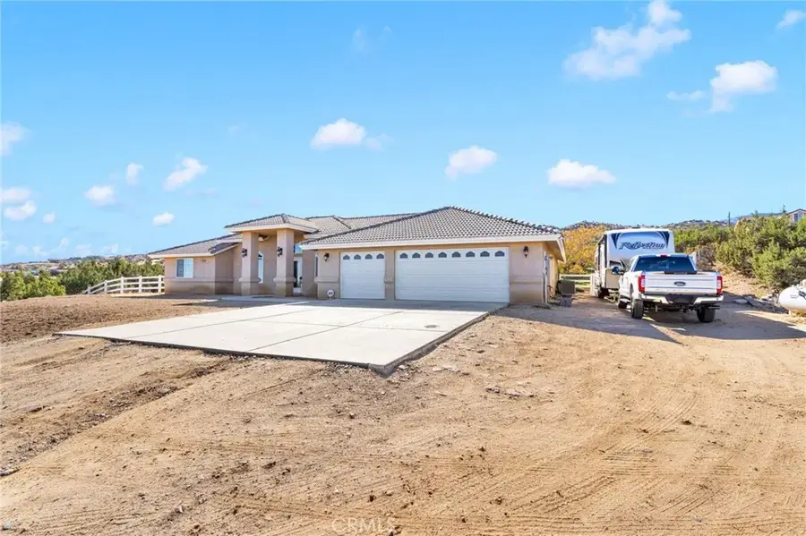 2909 Silver Ridge Drive, Pinon Hills, CA 92372 - Image #3