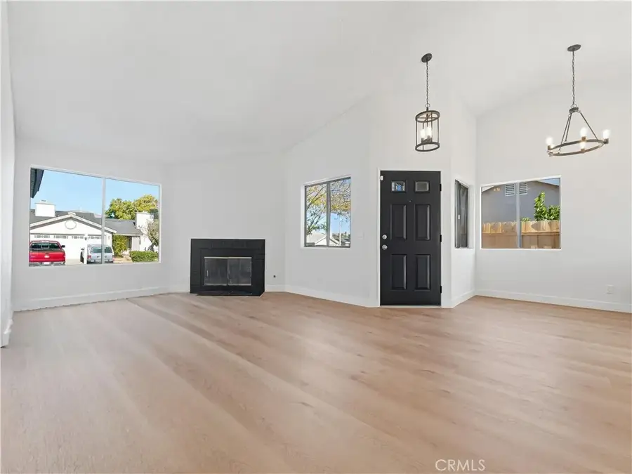 14179 Rosewood Drive, Hesperia, CA 92344 - Image #3