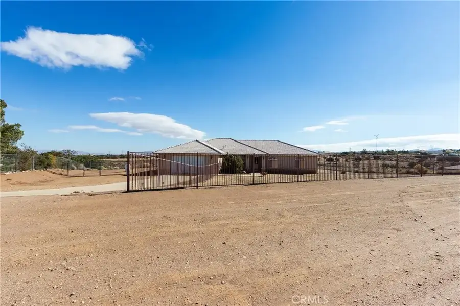 8605 Cantel Court, Hesperia, CA 92344 - Image #2