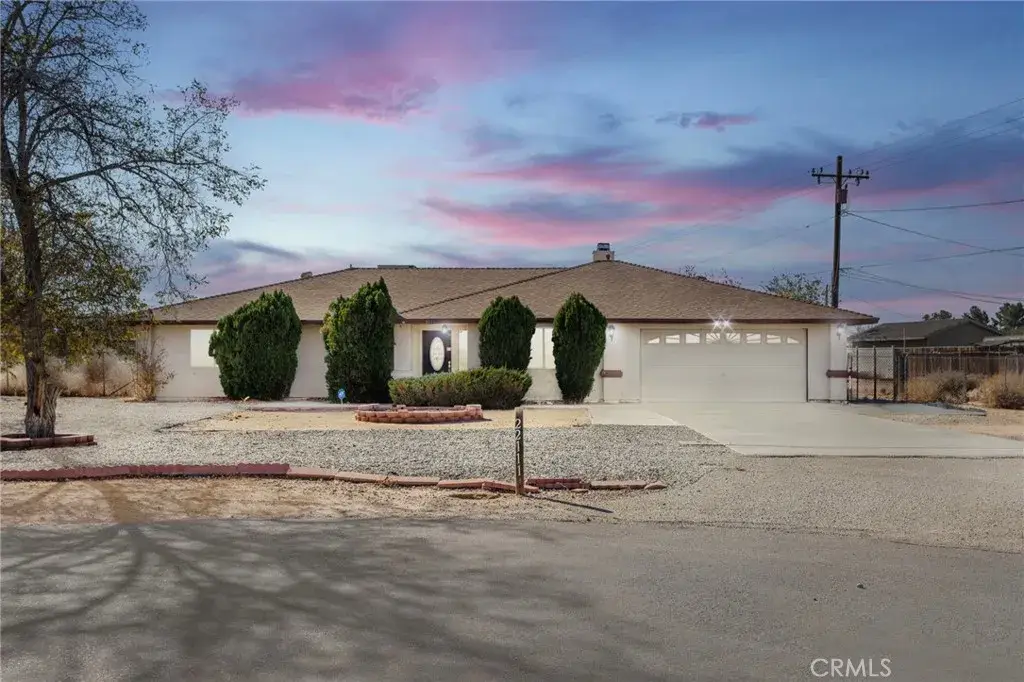 22111 Isatis, Apple Valley, CA 92307 - Image #1