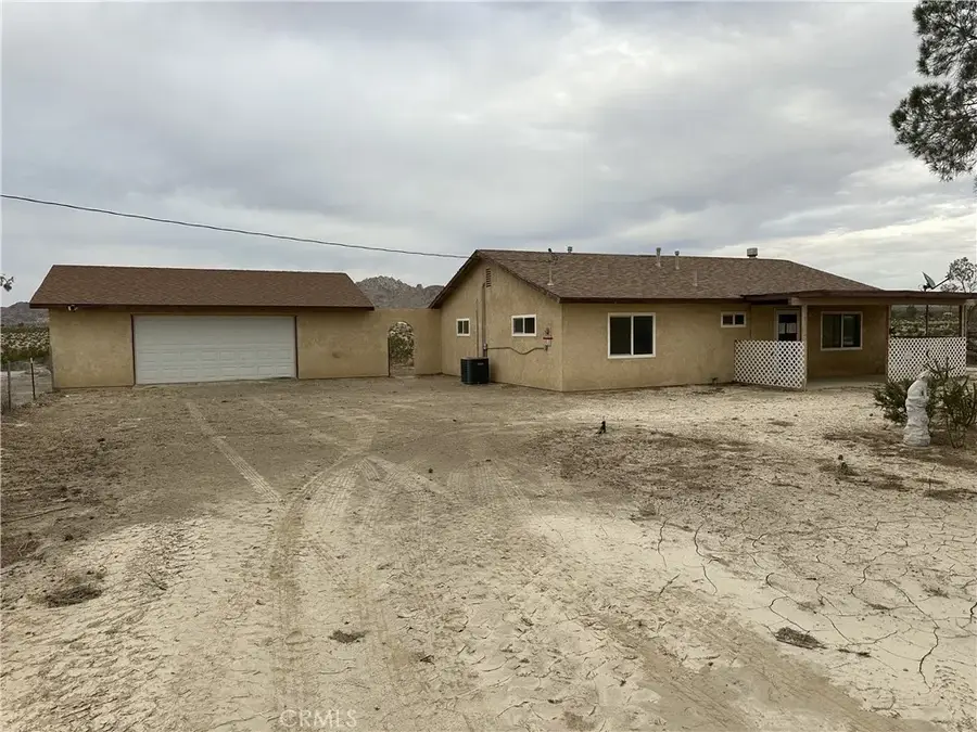 38333 E End, Lucerne Valley, CA 92356 - Image #3