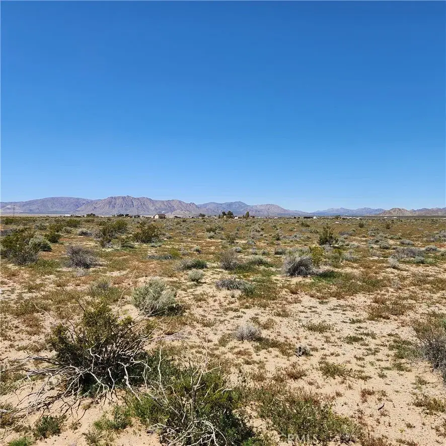 45215138 Near Fairlane, Lucerne Valley, CA 92356 - Image #3