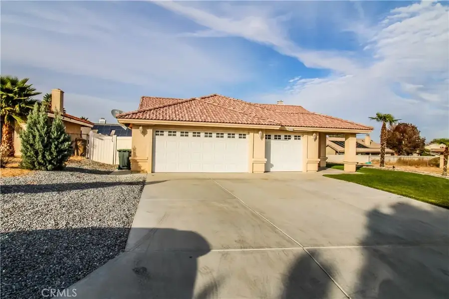 17772 Pebble Beach, Victorville, CA 92395 - Image #3