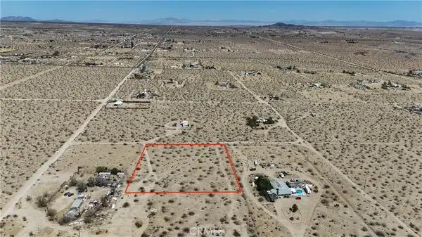 760 Carmel, Joshua Tree, CA 92252