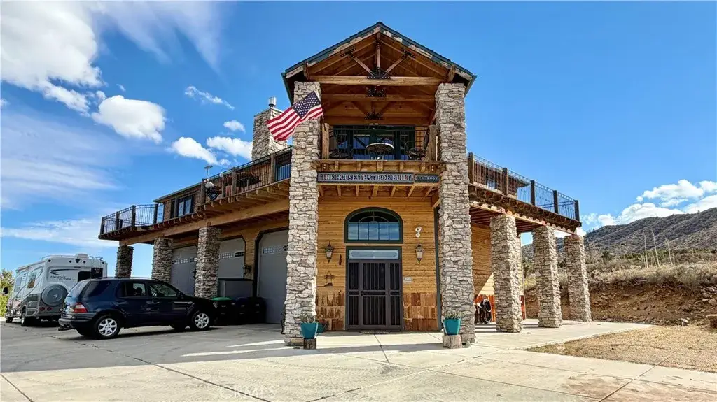 275 Canyon, Pinon Hills, CA 92371 - Image #1