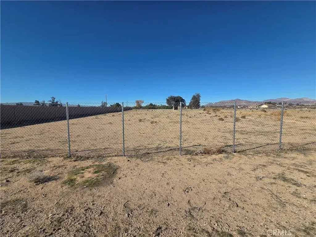 43070 Duntroon, Newberry Springs, CA 92365 - Image #1
