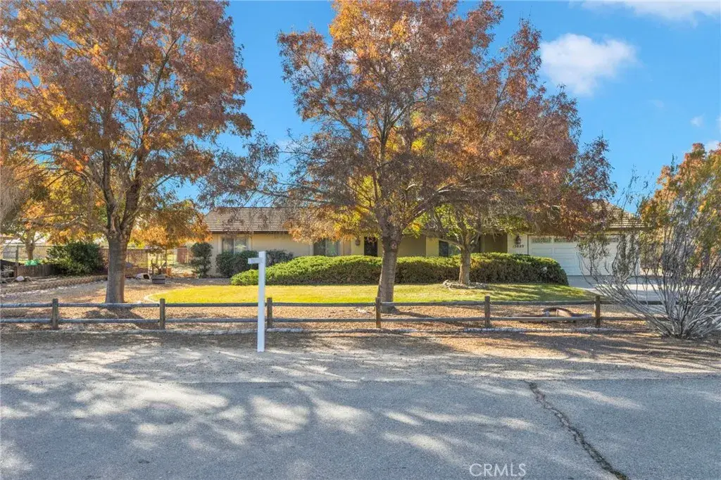 15889 Mojave, Hesperia, CA 92345 - Image #1