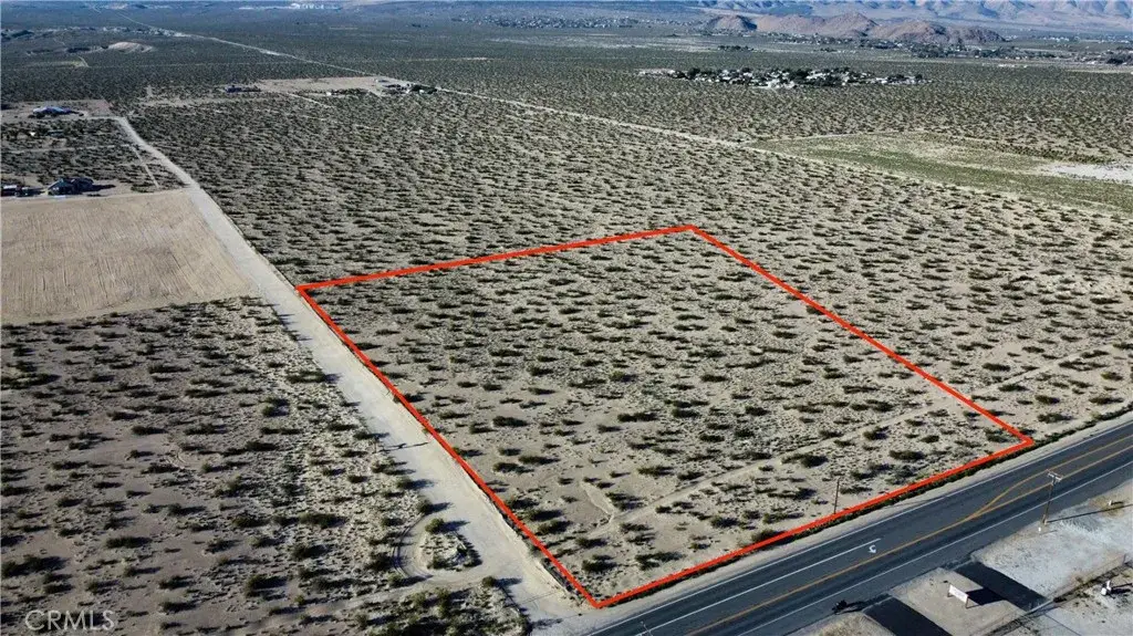 786 Old Woman Springs, Lucerne Valley, CA 92356 - Image #1