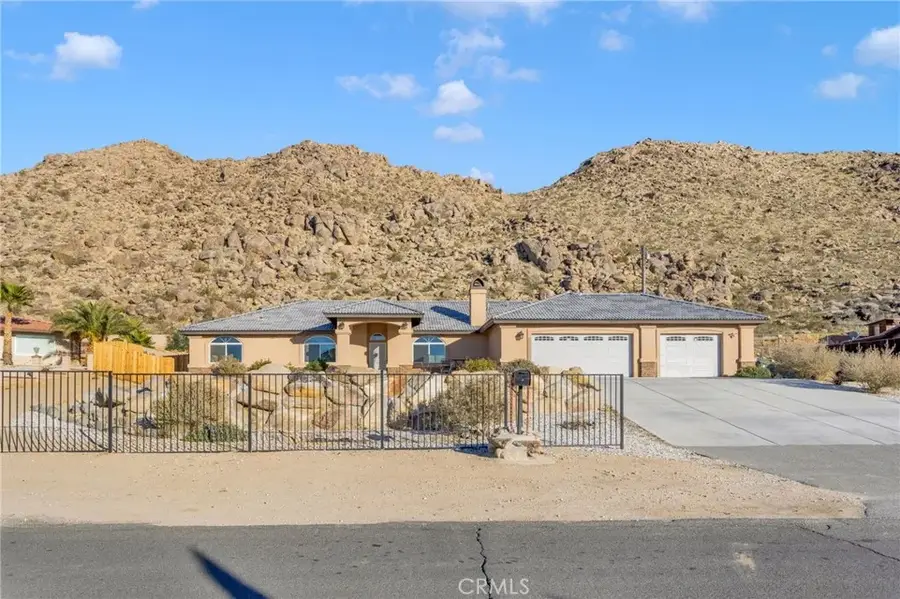15831 Rimrock Road, Apple Valley, CA 92307 - Image #2