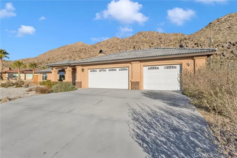 15831 Rimrock Road, Apple Valley, CA 92307 - Image #3