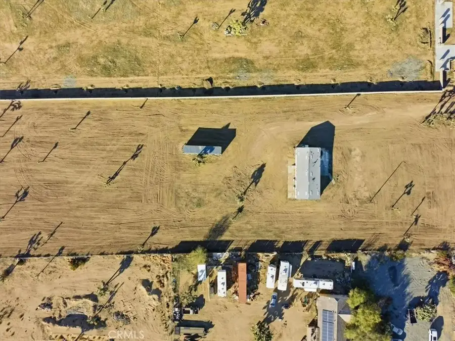 11878 Pacific Road, Phelan, CA 92371 - Image #3