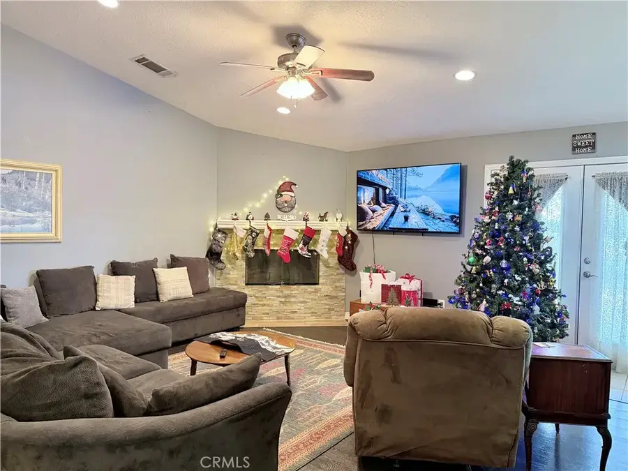 7915 Outpost Road, Oak Hills, CA 92344 - #2