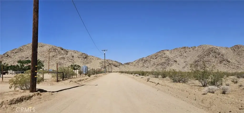 800 Brucite St., Lucerne Valley, CA 92356 - #1