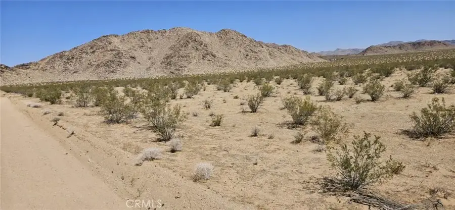 800 Brucite St., Lucerne Valley, CA 92356 - #3