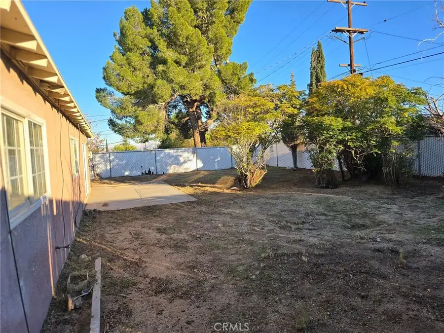 16249 Encina, Victorville, CA 92395 - Image #3