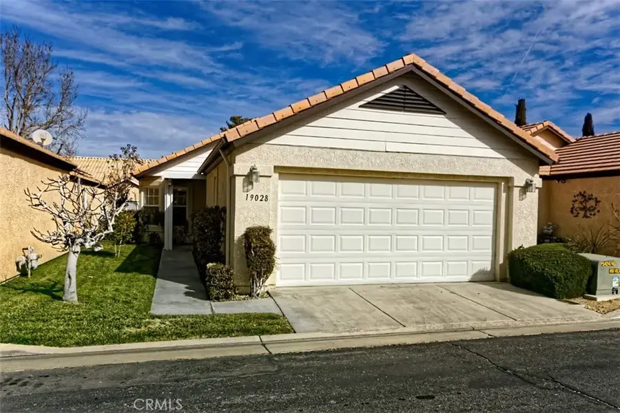 19028 Stoddard Way, Apple Valley, CA 92308 - #2