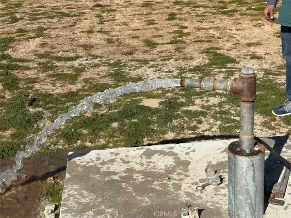 39025 Hervey, Hinkley, CA 92347