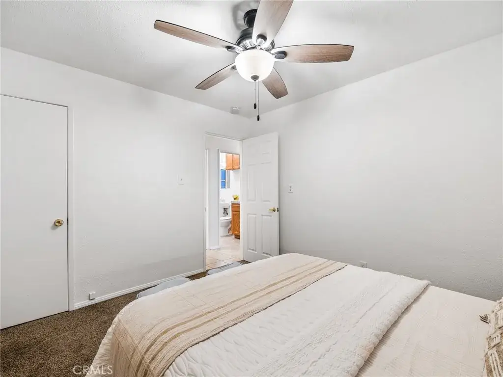 16129 Smoke Tree Street, Hesperia, CA 92345 - Image #1