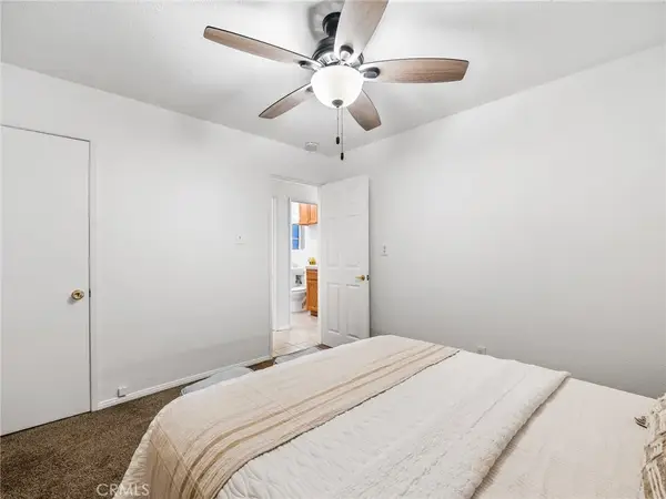 16129 Smoke Tree Street, Hesperia, CA 92345