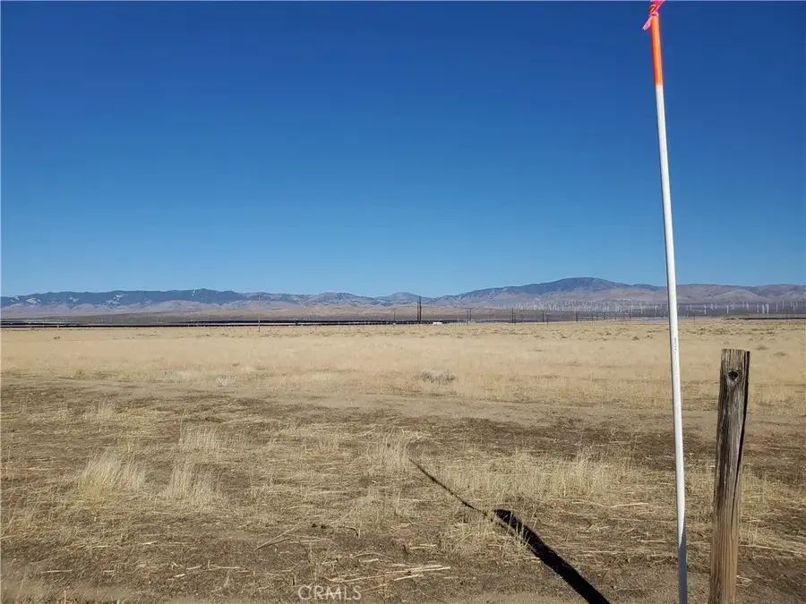 2 168th West, Lancaster, CA 93536 - #2