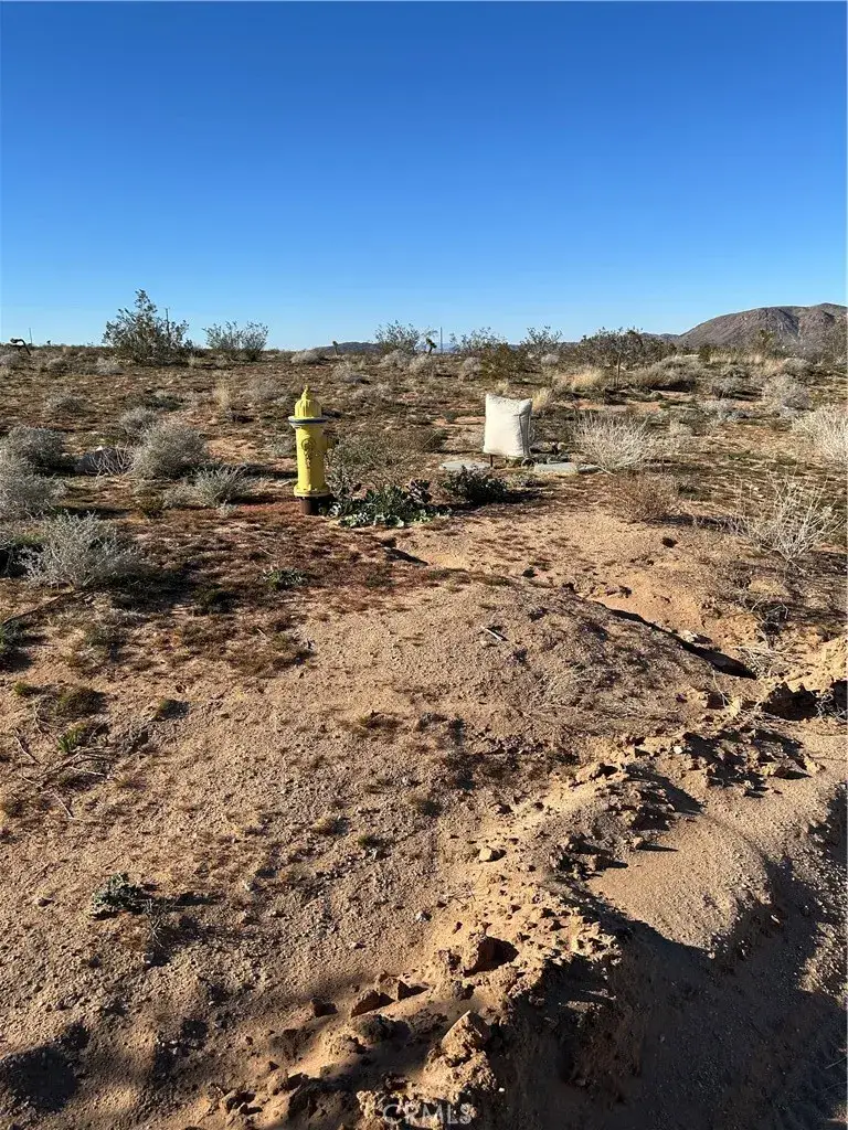 310 Kuna, Yucca Valley, CA 92284 - Image #2