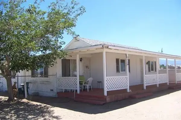 9548 White Road, Phelan, CA 92371