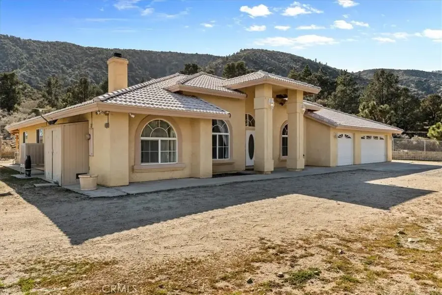 1679 Desert Front, Wrightwood, CA 92397 - Image #3