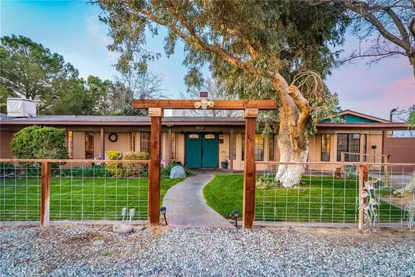 1821 W Columbia, Lancaster, CA 93534