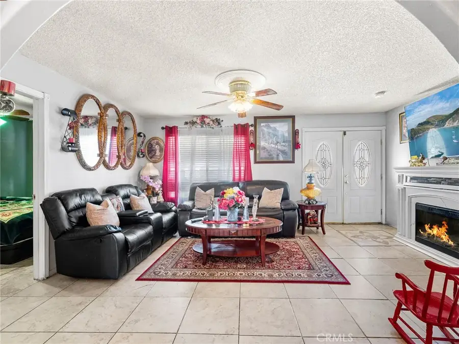 15530 Ute, Apple Valley, CA 92307 - #3