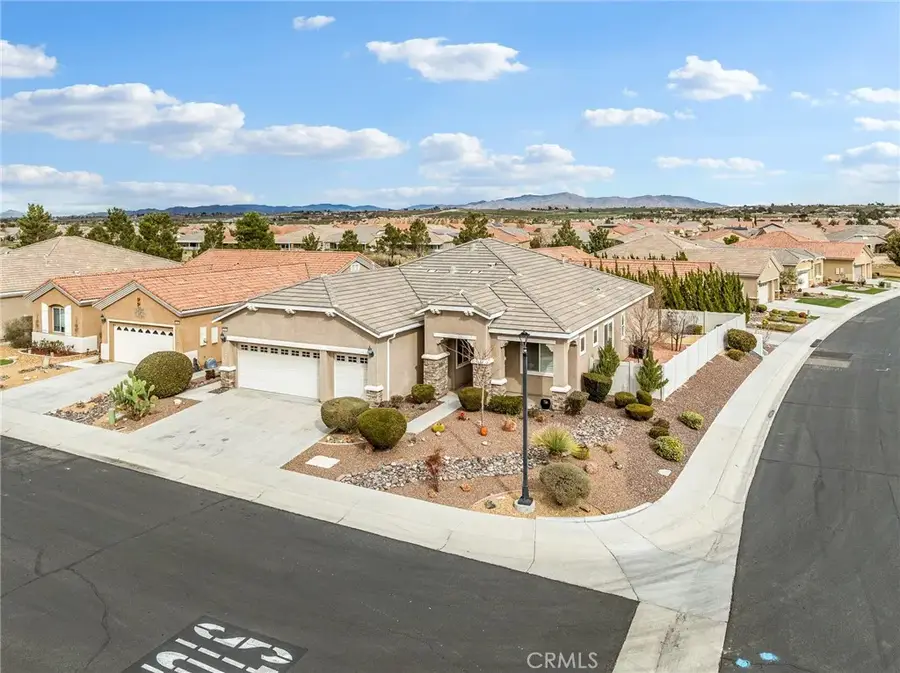 10249 Lakeshore, Apple Valley, CA 92308 - #2
