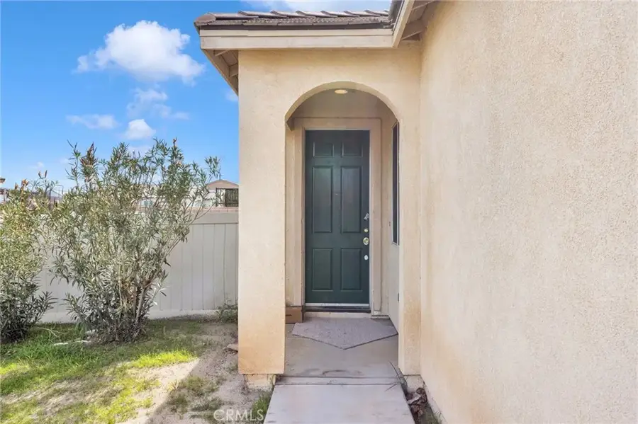 11843 Desert Glen, Adelanto, CA 92301 - #3