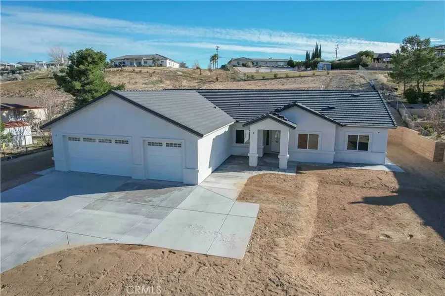 17850 Bangor Avenue, Hesperia, CA 92345 - #2