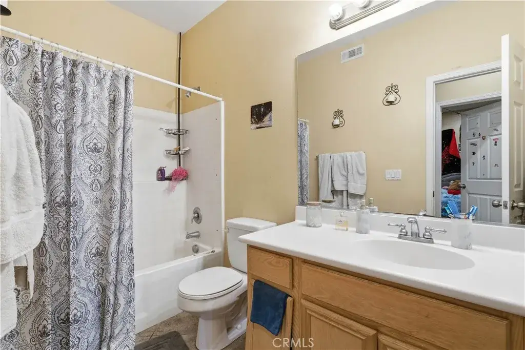 13855 Jackson Street, Oak Hills, CA 92344 - #1