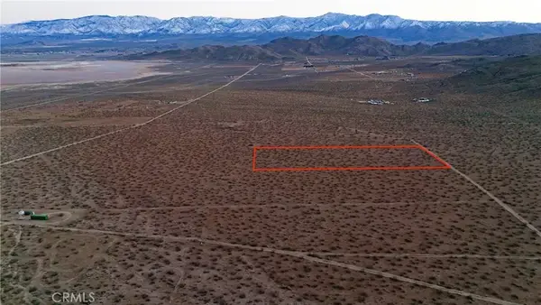 701 Venada (near), Lucerne Valley, CA 92356