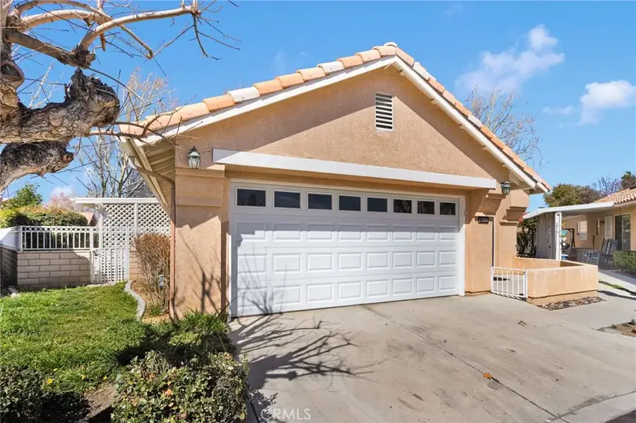 11594 Mountain Meadow Drive, Apple Valley, CA 92308 - #2