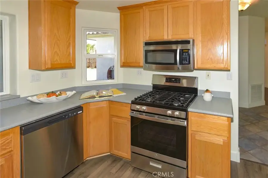 18425 Orange Street, Hesperia, CA 92345 - #3