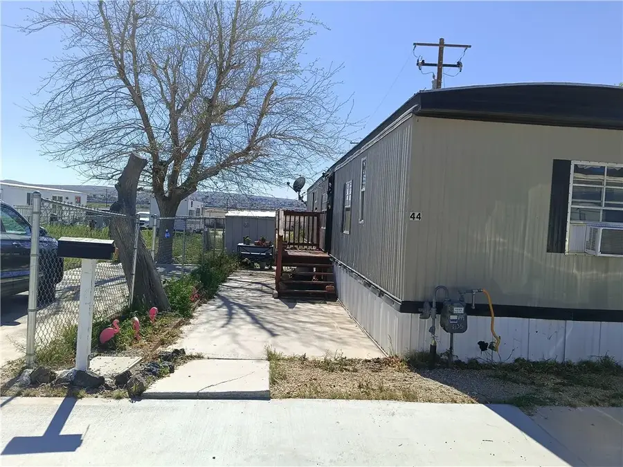 2100 Soapmine #44, Barstow, CA 92311 - #3