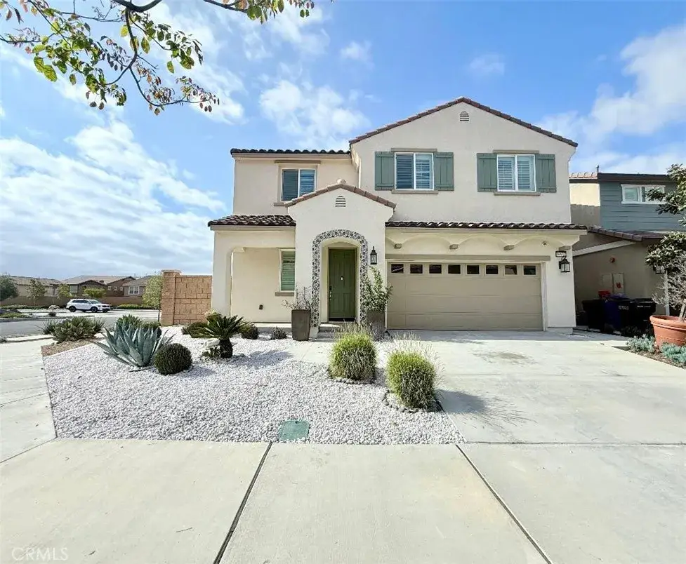 16977 Red Tail, Fontana, CA 92336 - #1
