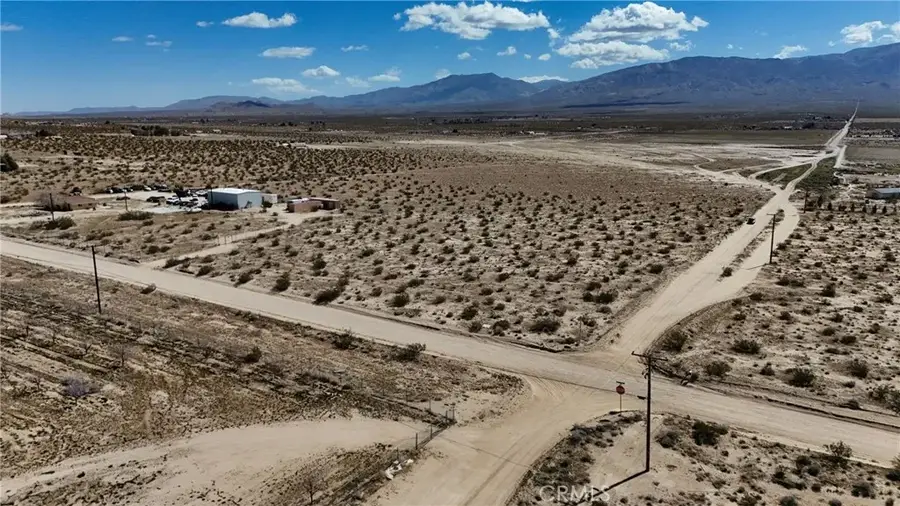 708 Rabbit Springs, Lucerne Valley, CA 92356 - #2