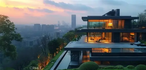 2750 Paradise, Los Angeles, CA 90032