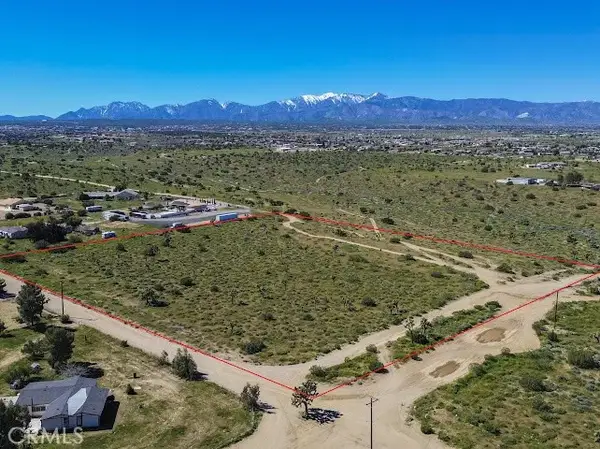 1 Smoke Tree, Oak Hills, CA 92344