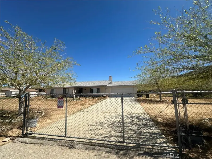 9239 Joshua, Apple Valley, CA 92308 - #3