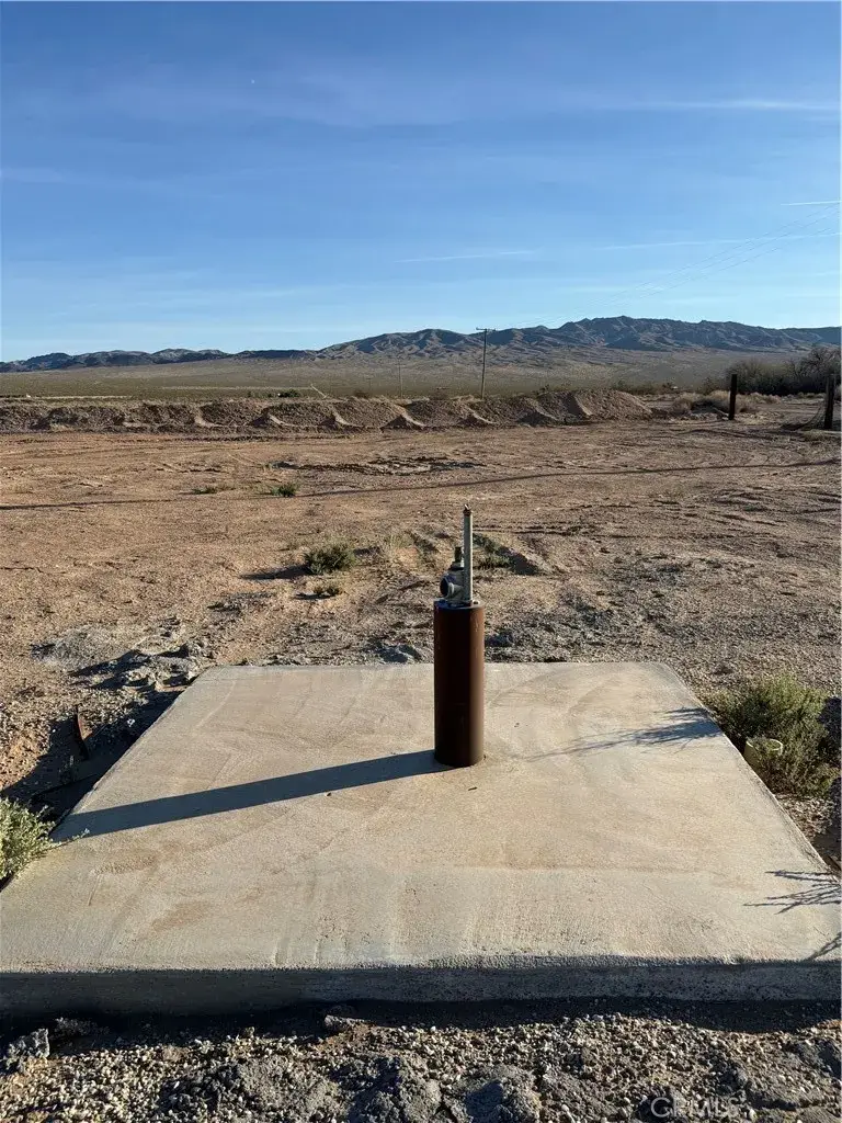 6 Gasco, Newberry Springs, CA 92365 - #2