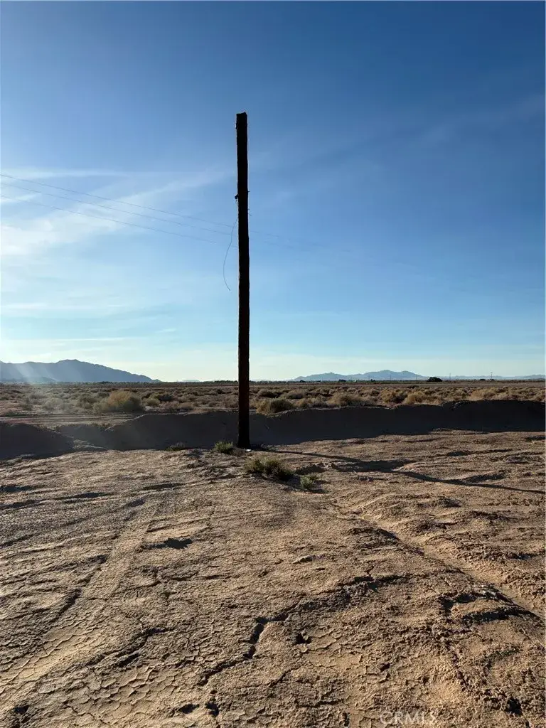 6 Gasco, Newberry Springs, CA 92365 - #3