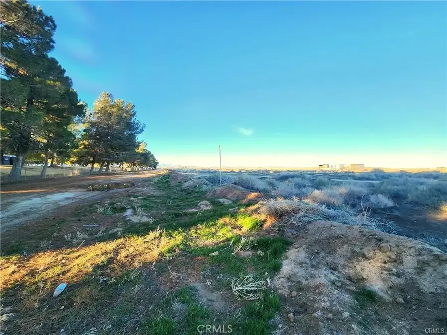 2 Near W Ave F8, Lancaster, CA 93536 - #2