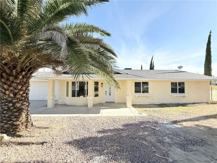 15807 Sitting Bull, Victorville, CA 92395 - #2